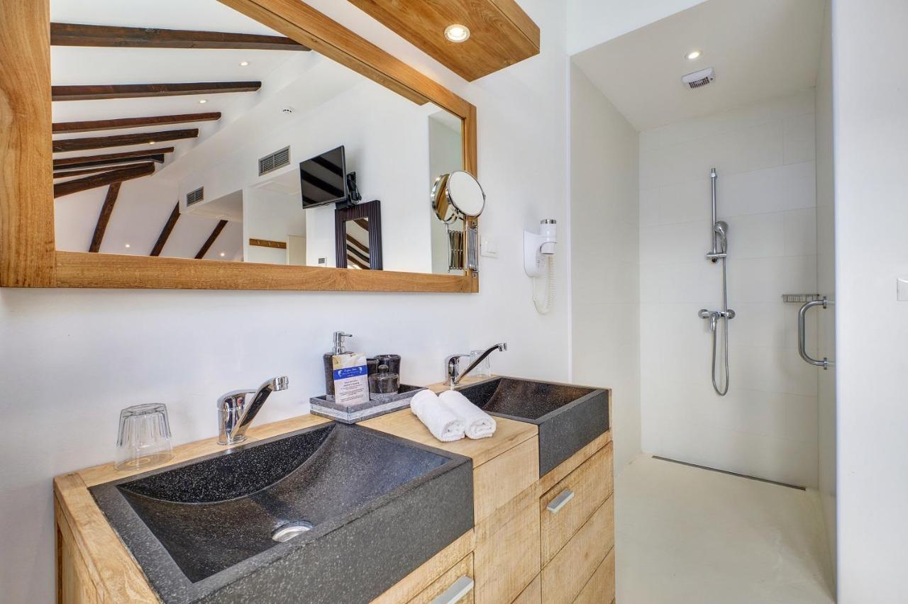 Dolphin Suites Veli Losinj Luaran gambar