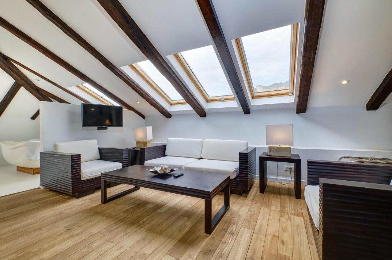 Dolphin Suites Veli Losinj Luaran gambar