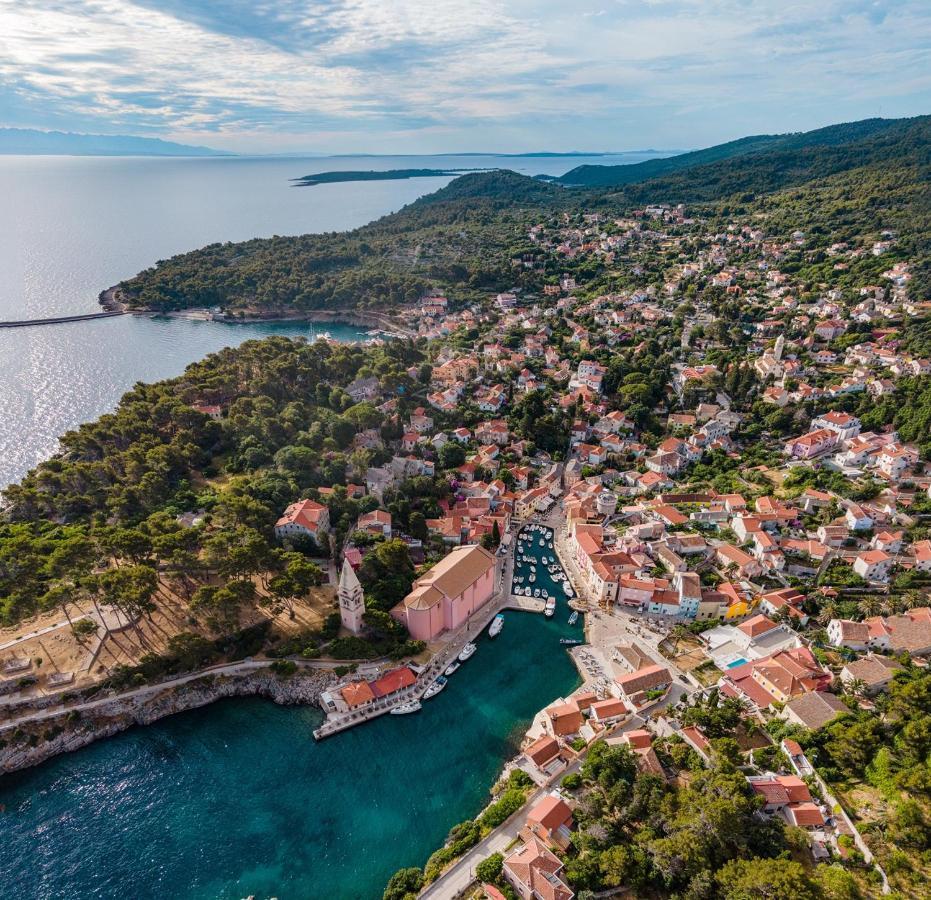 Dolphin Suites Veli Losinj Luaran gambar