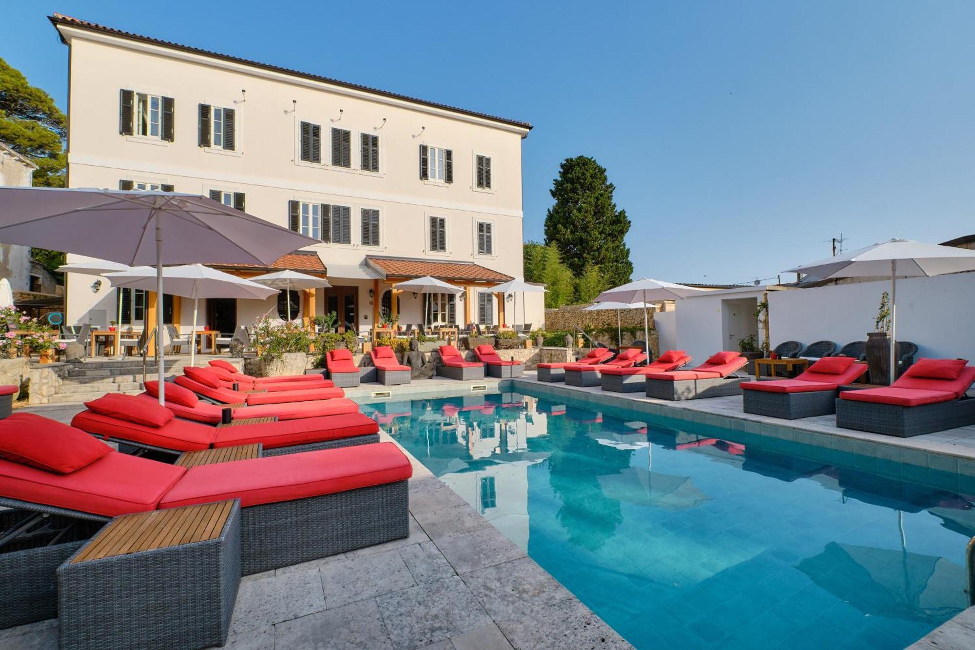Dolphin Suites Veli Losinj Luaran gambar
