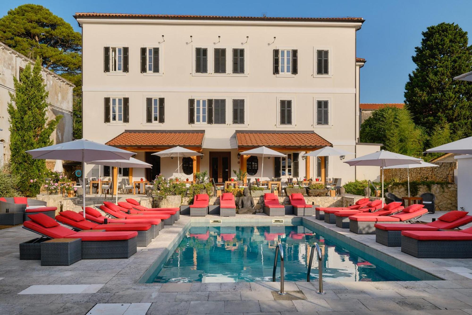 Dolphin Suites Veli Losinj Luaran gambar